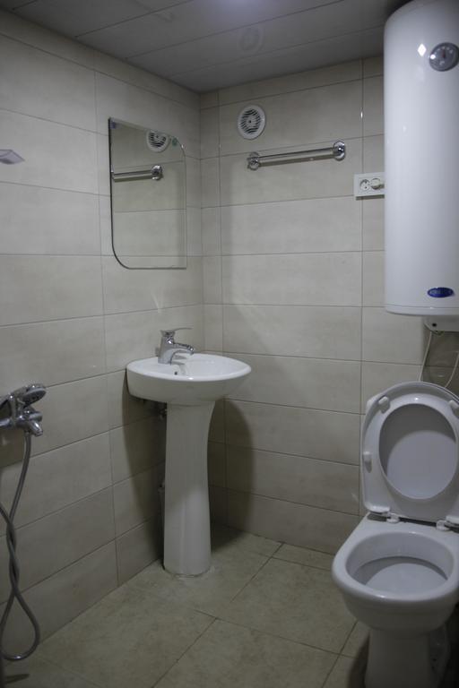 Guest House Chuta In Lagami 메스티아 외부 사진