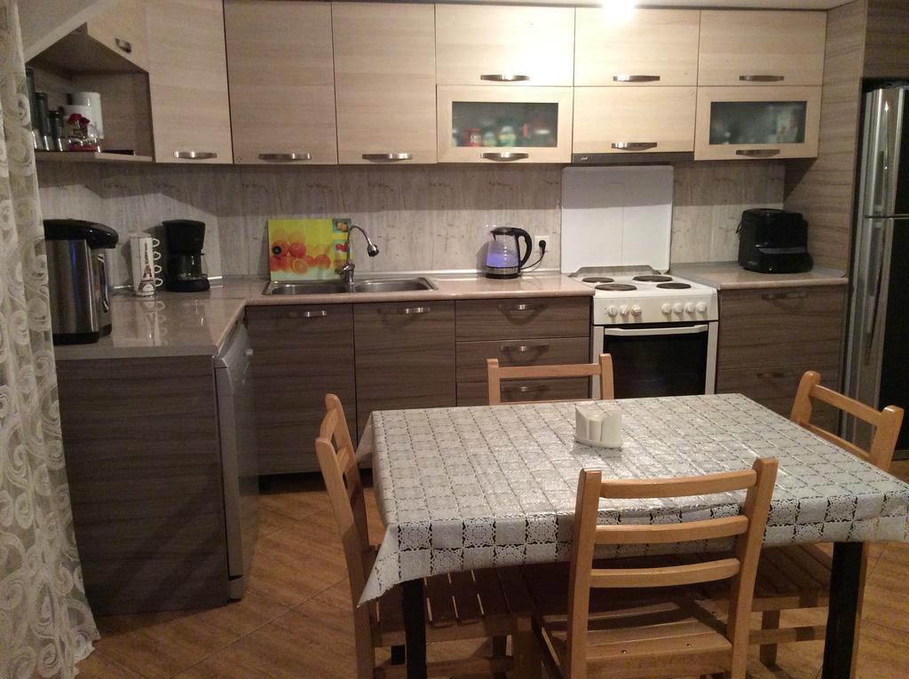 Guest House Chuta In Lagami 메스티아 외부 사진